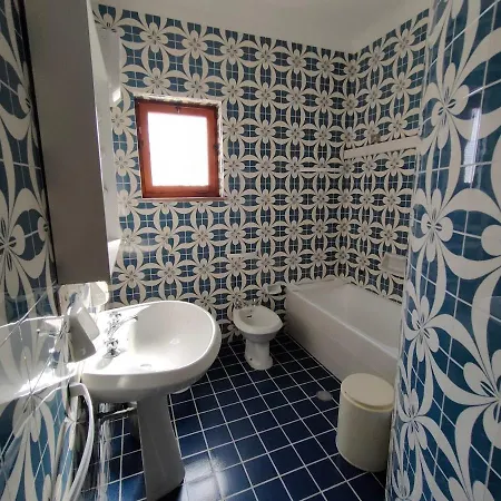 Elios, 400 Metri Dal Mare A Baia Holiday home *