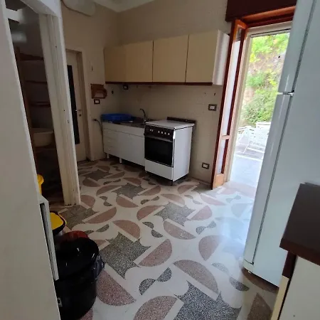 Elios, 400 Metri Dal Mare A Baia Casa vacanze *