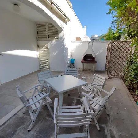 Elios, 400 Metri Dal Mare A Baia Holiday home